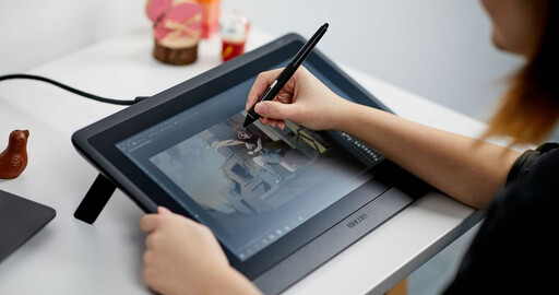 Wacom представил бюджетный вариант Cintiq