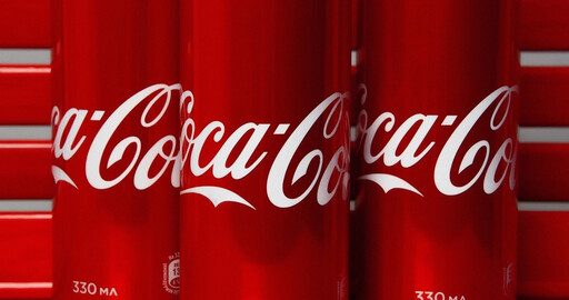 Coca-Cola замещает дизайнеров и копирайтеров нейросетями