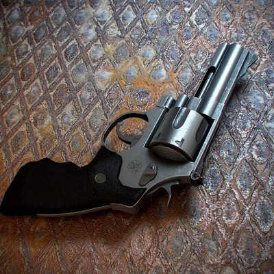 Револьвер S&W