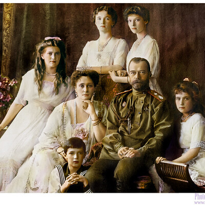 Реставрация фотографий. Император Николай 2 с семьей. 1914 г.