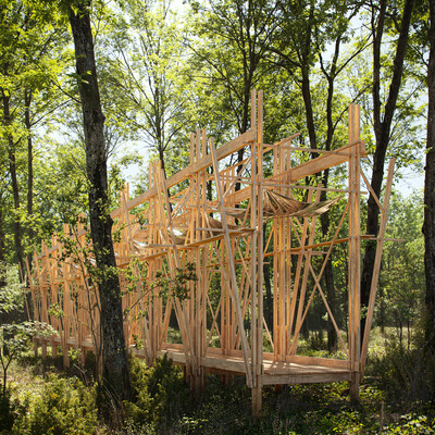 HOLZBRÜCKE