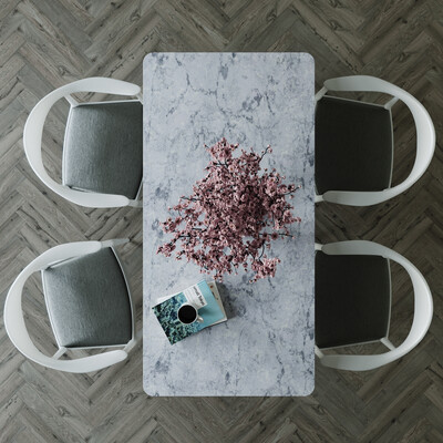 Table with flowers