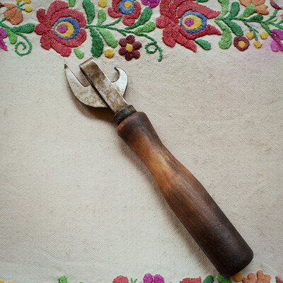 Bottle opener