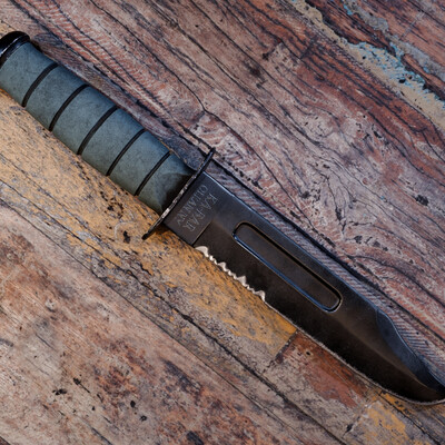 Combat knife Ka-Bar